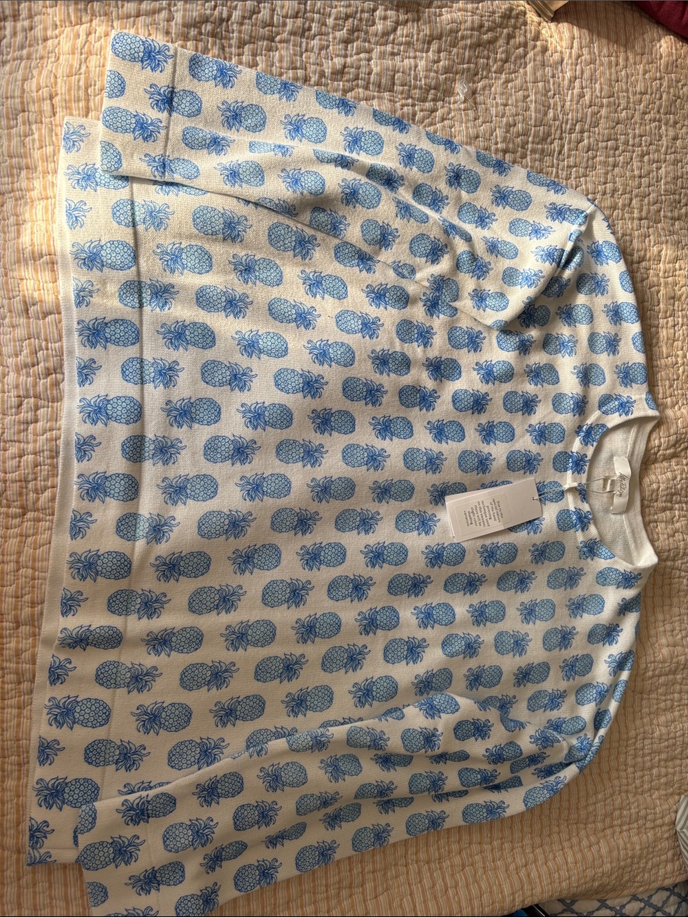 Lilly Pulitzer Blue Pineapple Crewneck Sweater on Cream